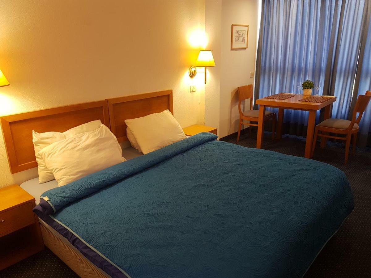 Carmel Mountain Motel حيفا المظهر الخارجي الصورة